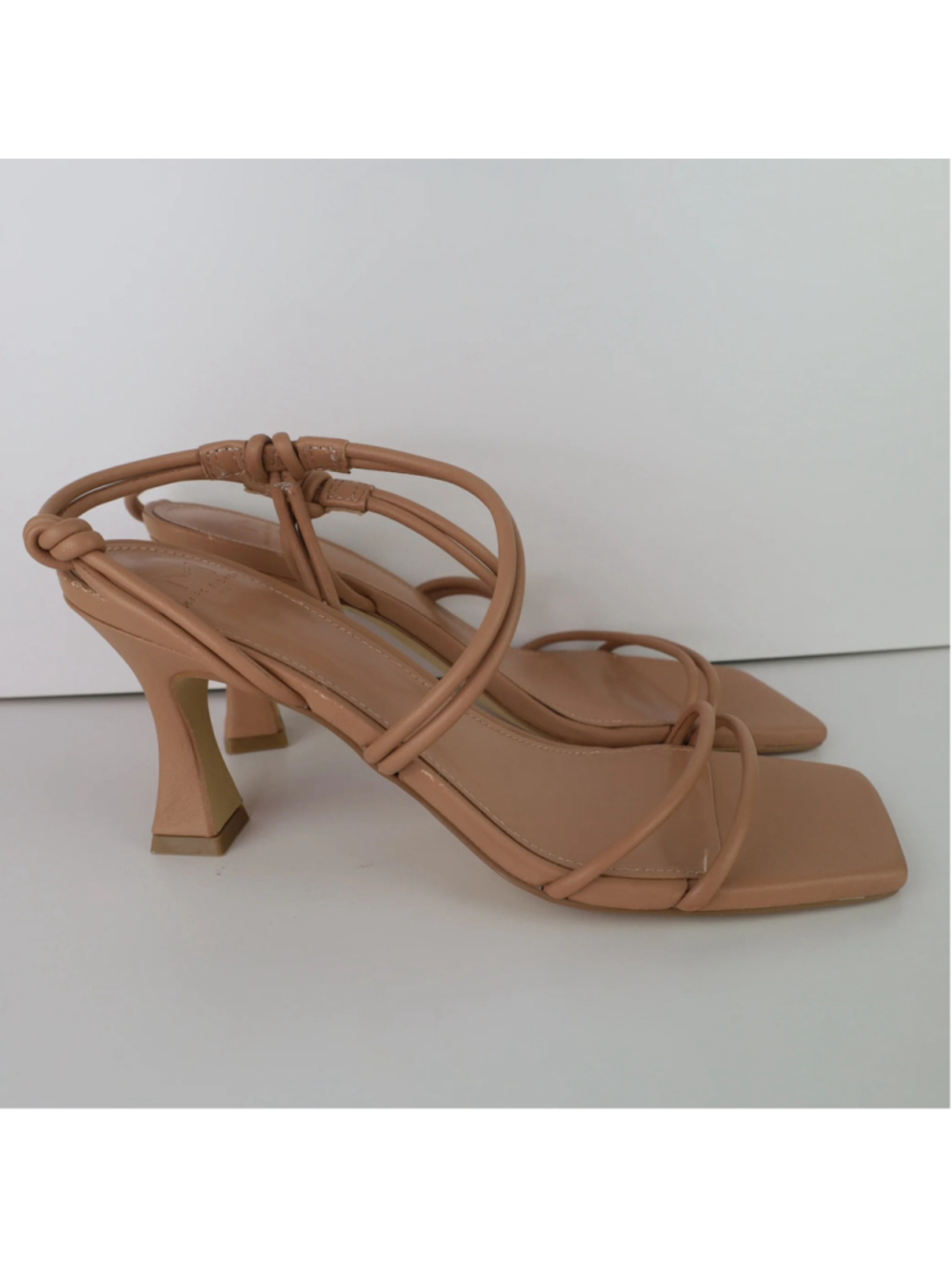 Marc Fisher LTD Davia Sandals 7.5M Medium Natural Strappy Kitten Heel NWD 0479 - Picture 2 of 16